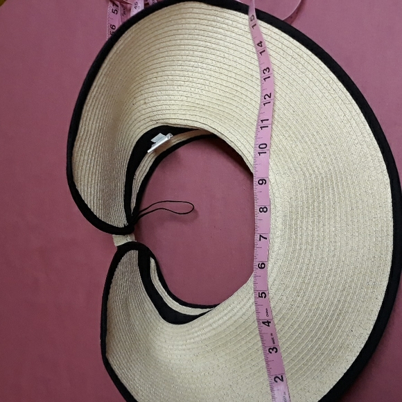 Ladies hat - Picture 5 of 5